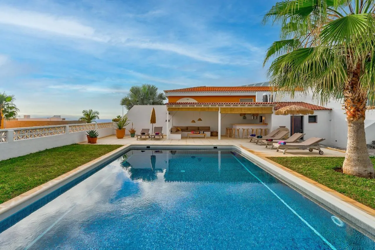 Charming Villa With Private And Heated Pool Costa Adeje  0*, Costa Adeje (Tenerife) España